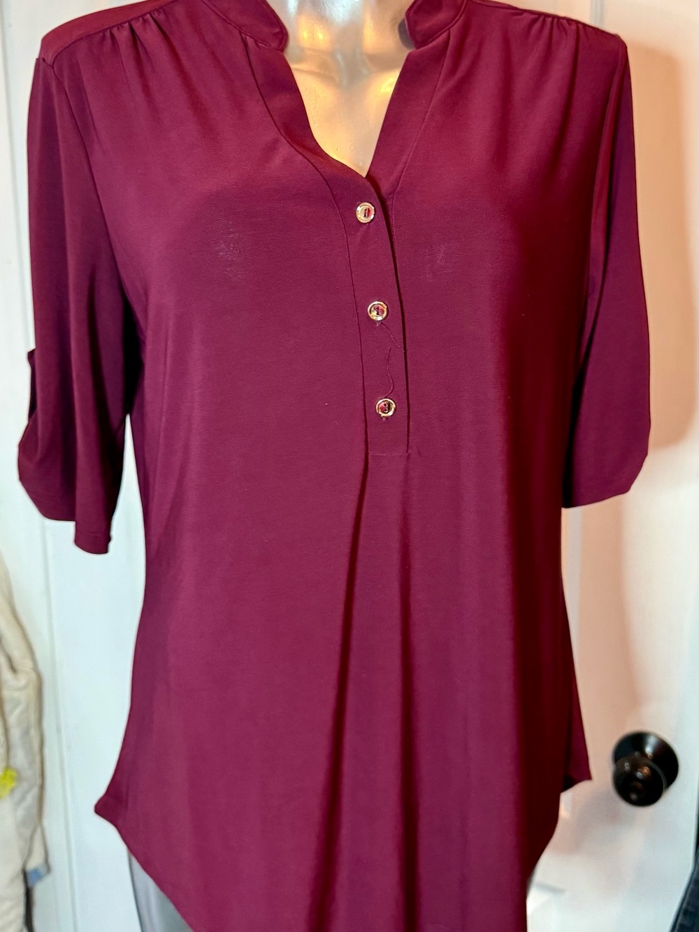 PerSeption Concept Burgundy Buttoned V-Neck Henley Top